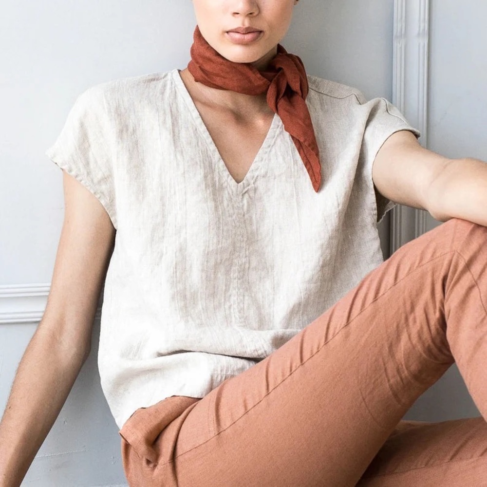 Not Perfect Linen boxy top in BLACK sz Large